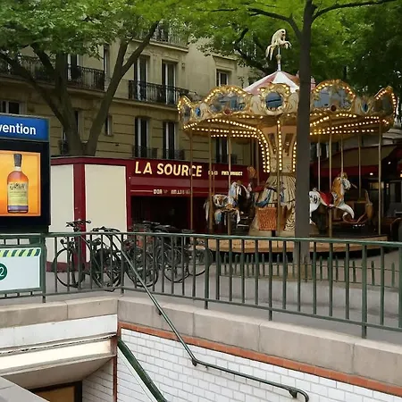 Casa vacanze Vaugirard1 Appt 15, Eiffel Tower View *