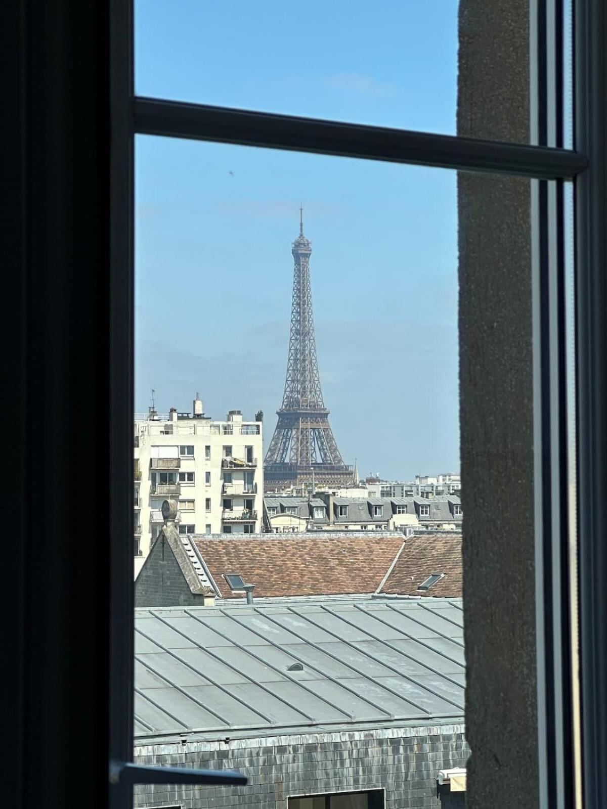 Vaugirard1 Appt 15, Eiffel Tower View Holiday home *